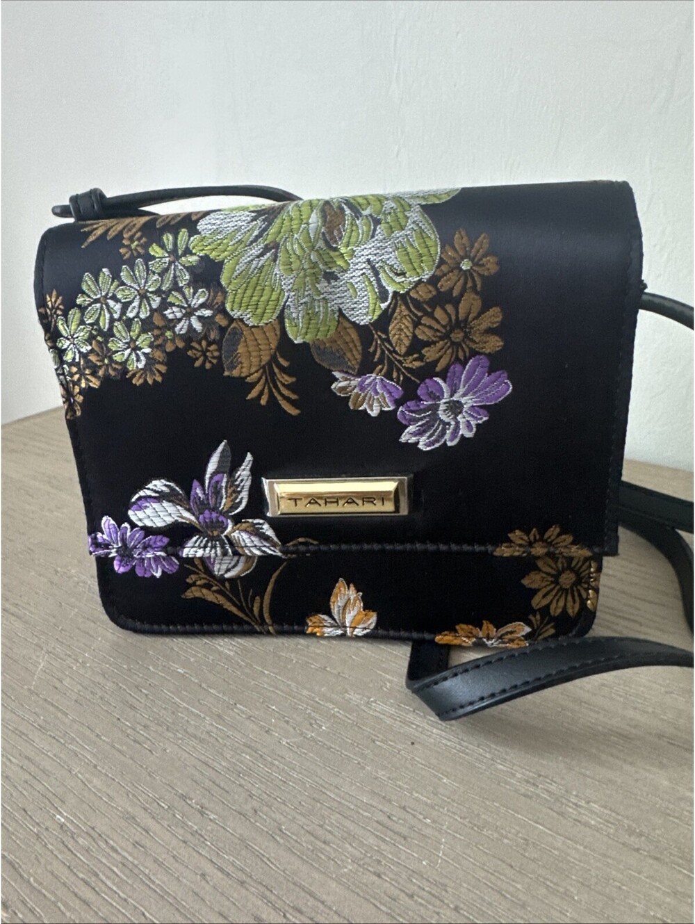 Womens Tahari Black Purse Floral Crossbody Evening ShoulderStrap Bag Satin Gold